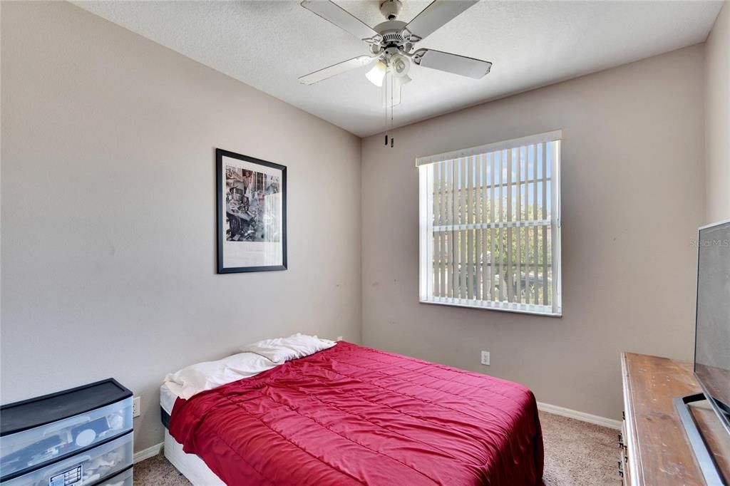 Active With Contract: $289,990 (3 beds, 2 baths, 1624 Square Feet)