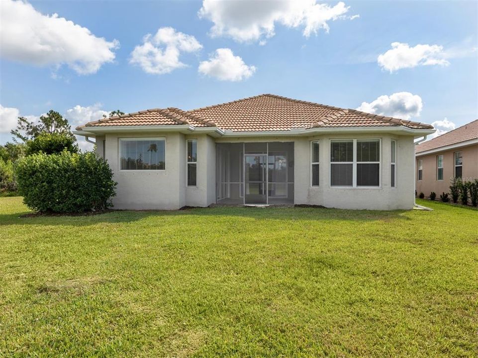 For Sale: $510,000 (2 beds, 2 baths, 2127 Square Feet)