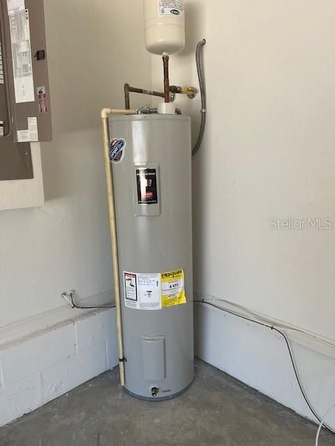 Hot Water Tank