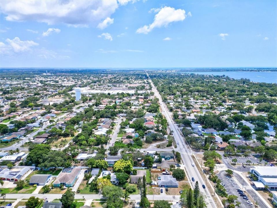 Active With Contract: $550,000 (4 beds, 2 baths, 2386 Square Feet)