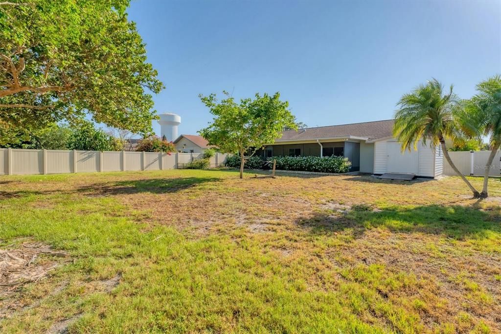 Active With Contract: $509,900 (3 beds, 2 baths, 1801 Square Feet)