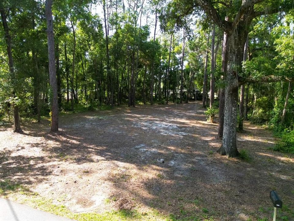 En Venta: $37,000 (0.43 acres)