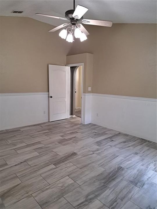 Active With Contract: $329,000 (4 beds, 2 baths, 1422 Square Feet)