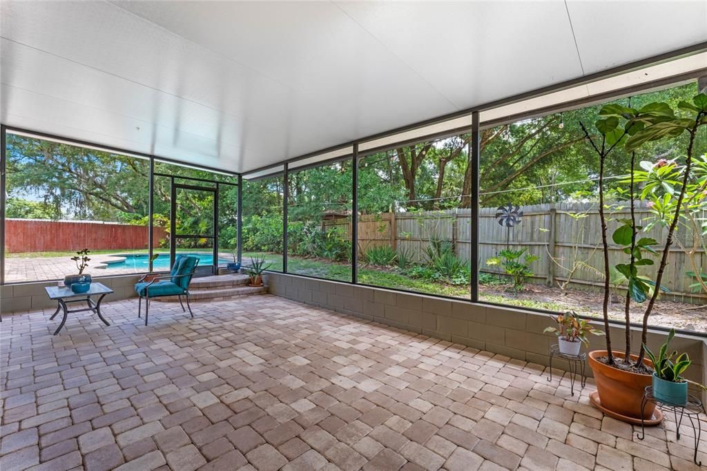 Spacious Screened Porch off Family Room