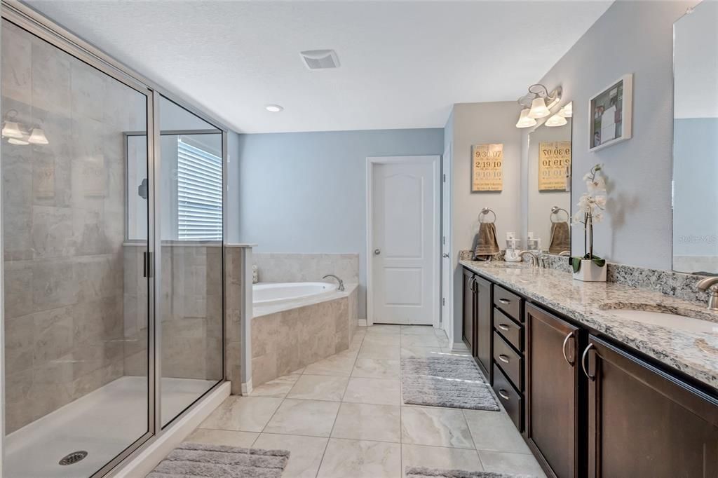 Active With Contract: $6,500 (4 beds, 2 baths, 2242 Square Feet)