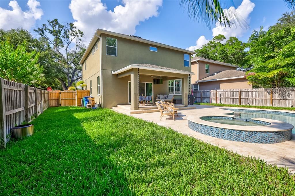 Active With Contract: $6,500 (4 beds, 2 baths, 2242 Square Feet)