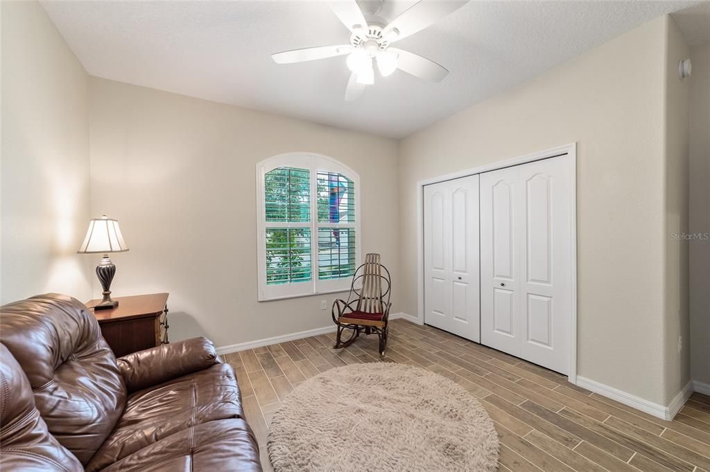 For Sale: $424,900 (3 beds, 2 baths, 2329 Square Feet)