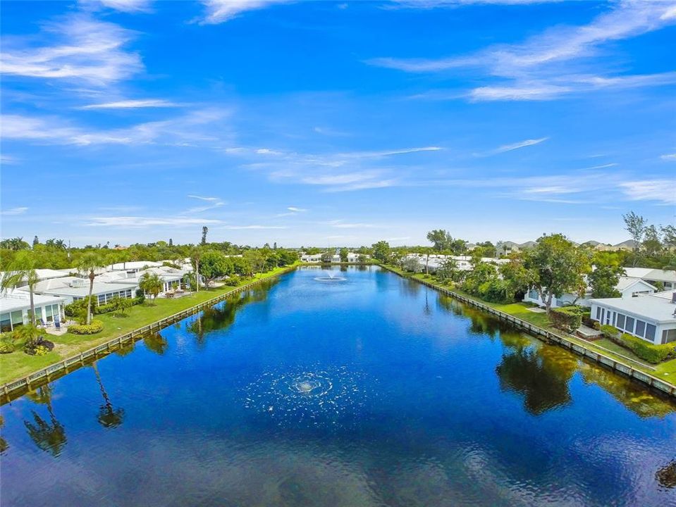 For Sale: $795,000 (2 beds, 2 baths, 1423 Square Feet)