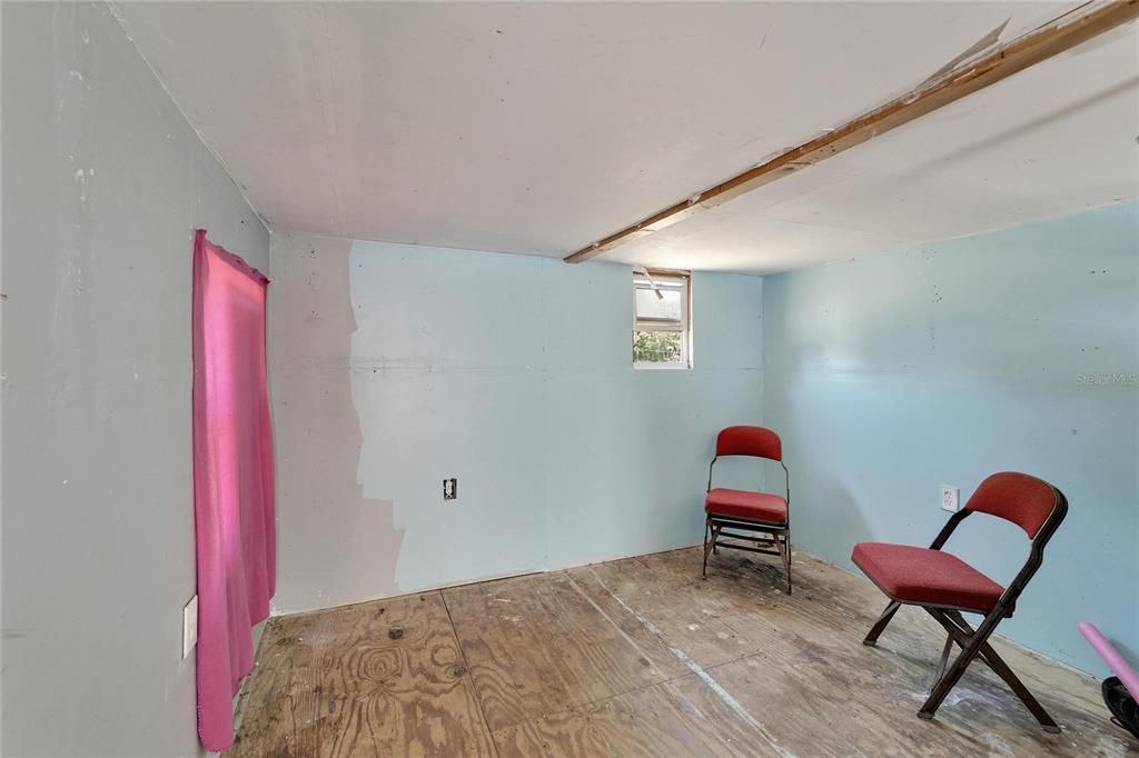 For Sale: $369,000 (3 beds, 2 baths, 1540 Square Feet)