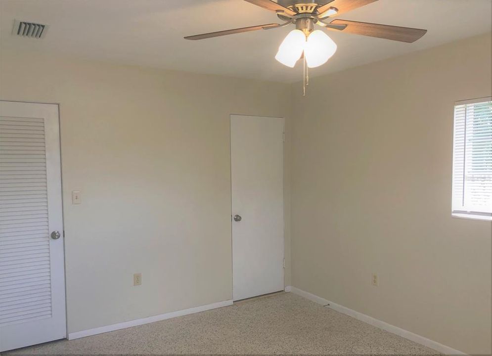 For Rent: $2,500 (3 beds, 2 baths, 1448 Square Feet)