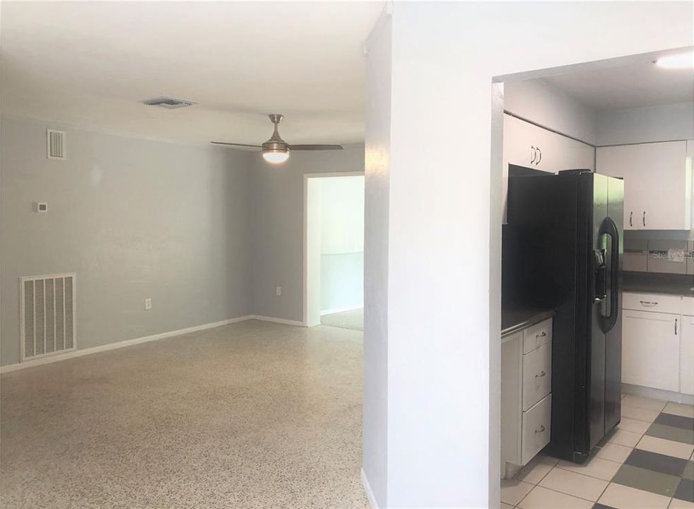 For Rent: $2,500 (3 beds, 2 baths, 1448 Square Feet)
