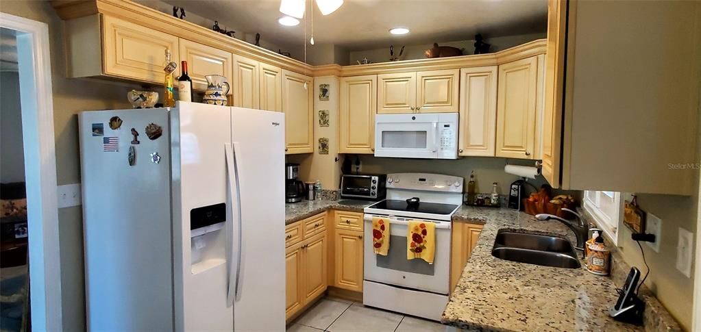 Kitchen with dining area