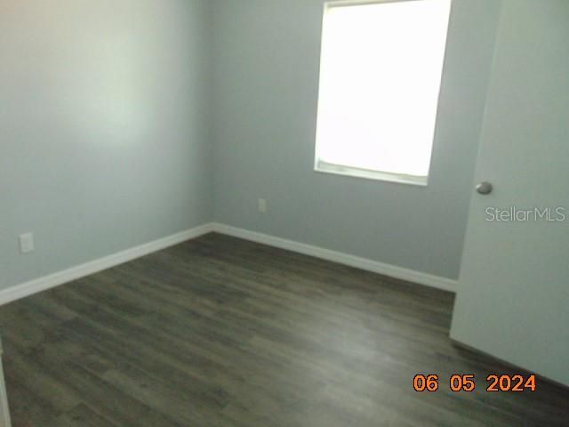 For Sale: $185,000 (3 beds, 1 baths, 1112 Square Feet)