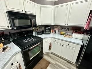 For Sale: $380,000 (3 beds, 2 baths, 1559 Square Feet)