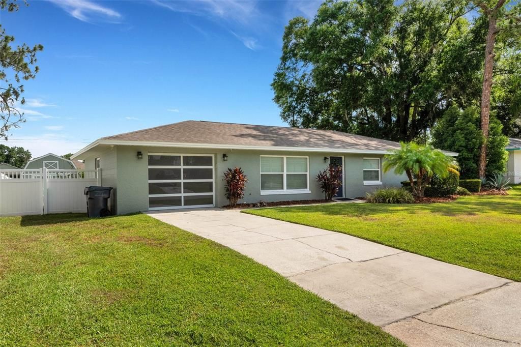 For Rent: $2,195 (3 beds, 2 baths, 1363 Square Feet)