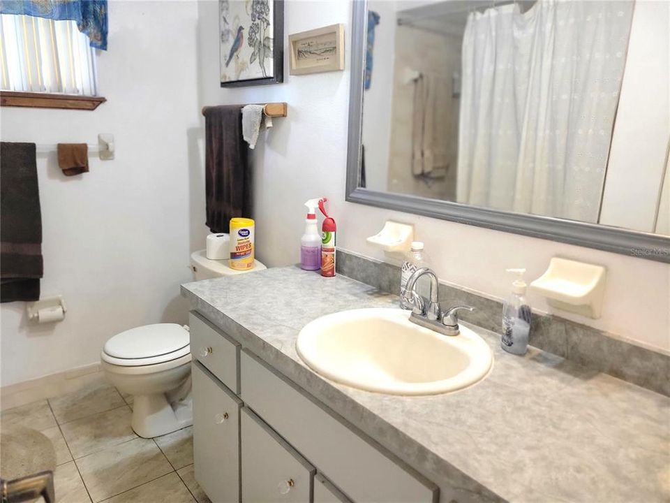 For Sale: $149,000 (2 beds, 2 baths, 960 Square Feet)