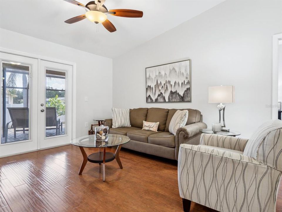 For Sale: $489,500 (3 beds, 2 baths, 1850 Square Feet)