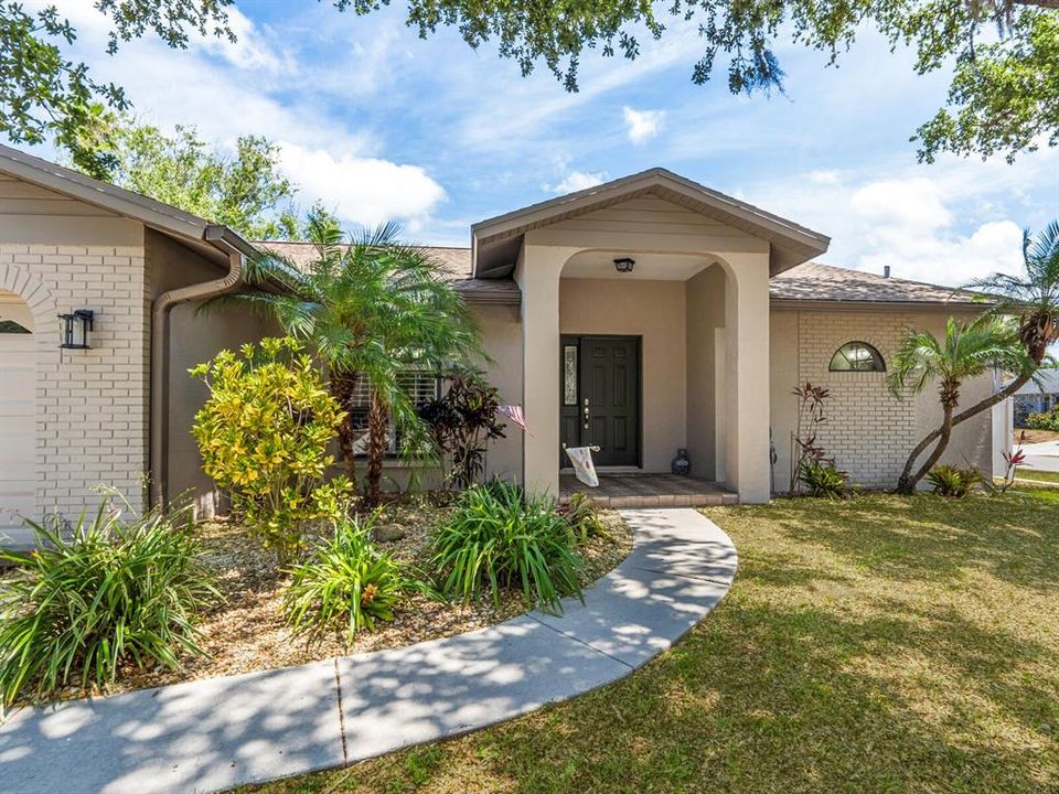 For Sale: $489,500 (3 beds, 2 baths, 1850 Square Feet)