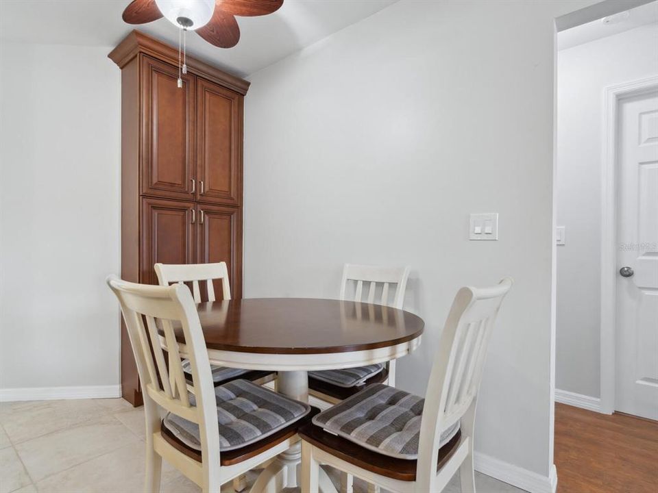 For Sale: $489,500 (3 beds, 2 baths, 1850 Square Feet)