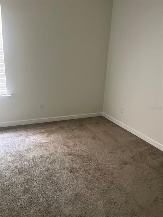 For Rent: $2,345 (3 beds, 2 baths, 1671 Square Feet)