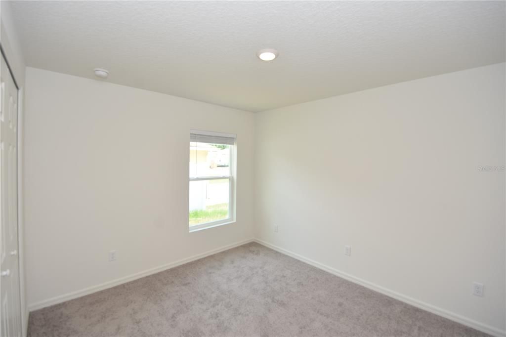 For Rent: $2,275 (3 beds, 2 baths, 1565 Square Feet)