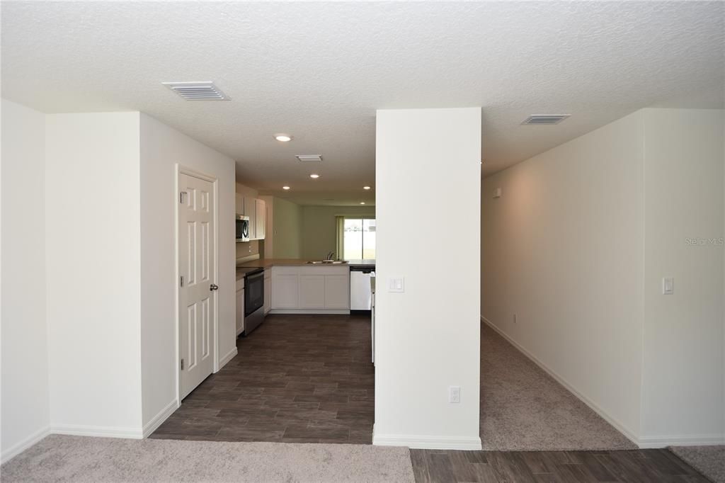 For Rent: $2,275 (3 beds, 2 baths, 1565 Square Feet)