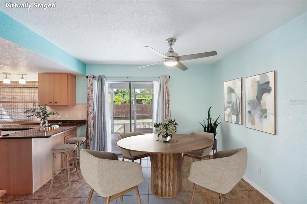 For Sale: $308,000 (2 beds, 2 baths, 1231 Square Feet)