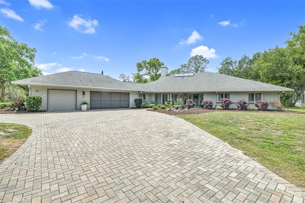 Recently Sold: $574,999 (4 beds, 3 baths, 2840 Square Feet)