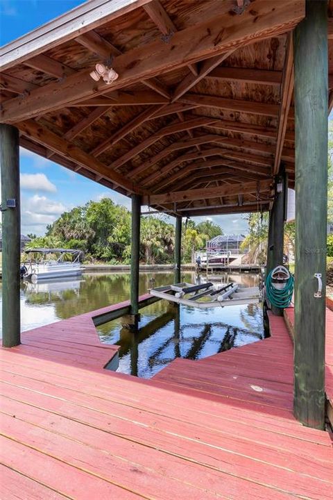 For Sale: $750,000 (3 beds, 2 baths, 2373 Square Feet)