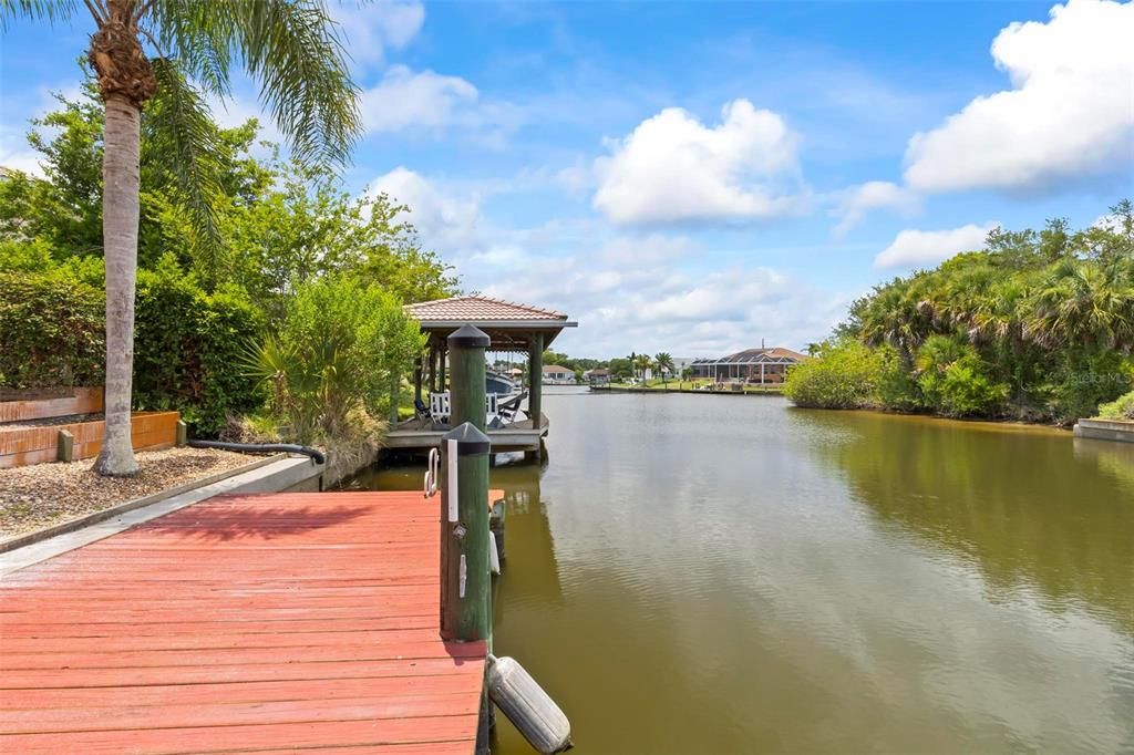 For Sale: $750,000 (3 beds, 2 baths, 2373 Square Feet)