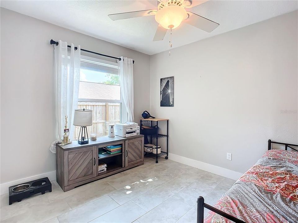 Active With Contract: $379,000 (3 beds, 2 baths, 1467 Square Feet)