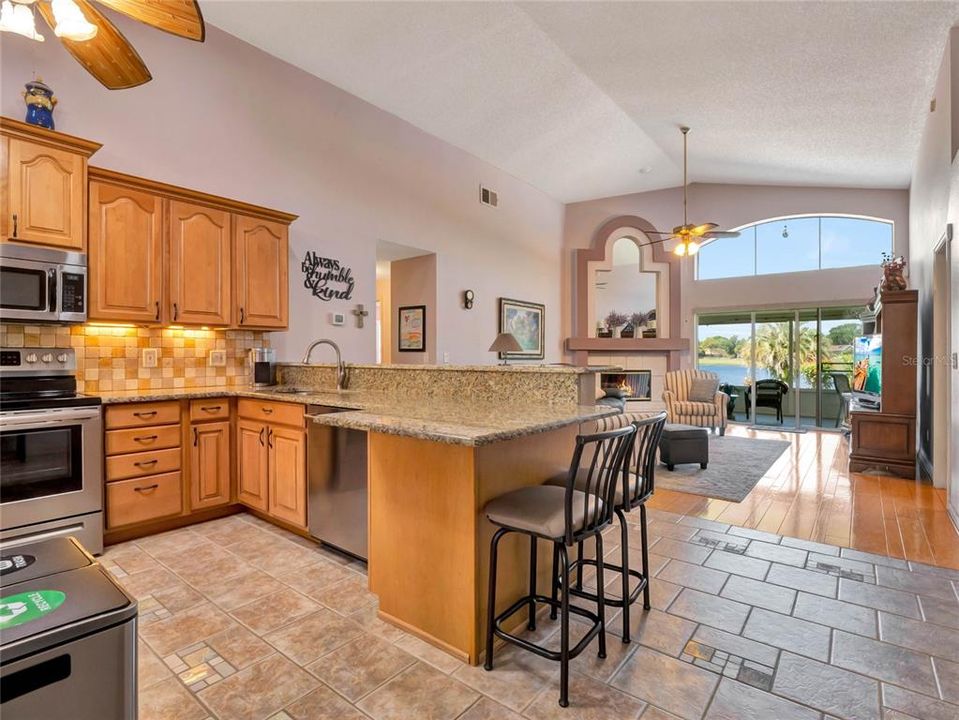 Active With Contract: $460,000 (4 beds, 2 baths, 2036 Square Feet)