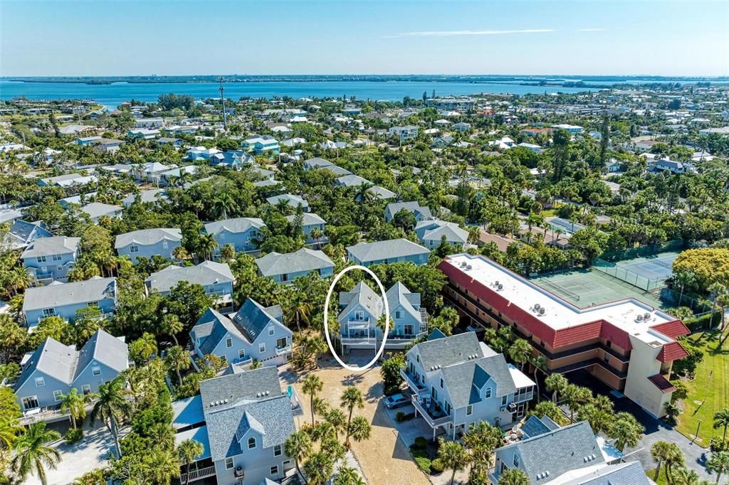 Shows Intracoastal waterway/bay to the east