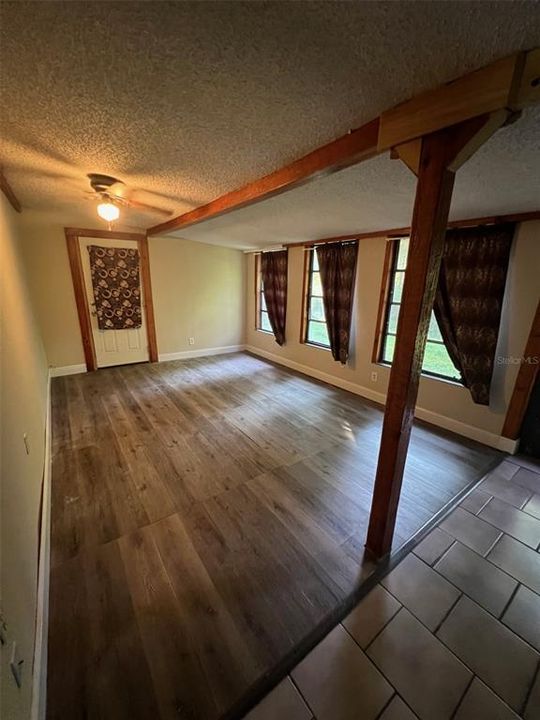 Living Room Wood Laminate flooring