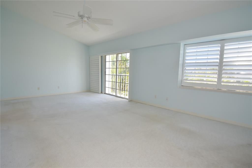 For Rent: $3,500 (3 beds, 2 baths, 2055 Square Feet)