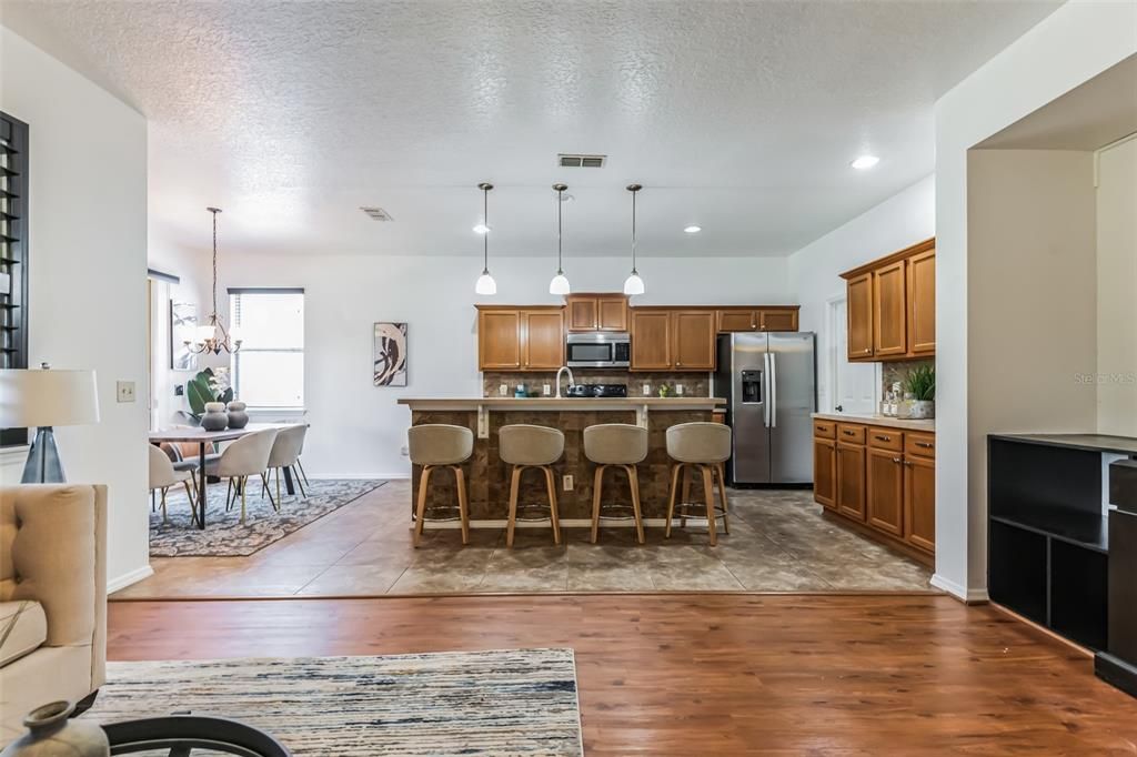 For Sale: $339,990 (3 beds, 2 baths, 1630 Square Feet)