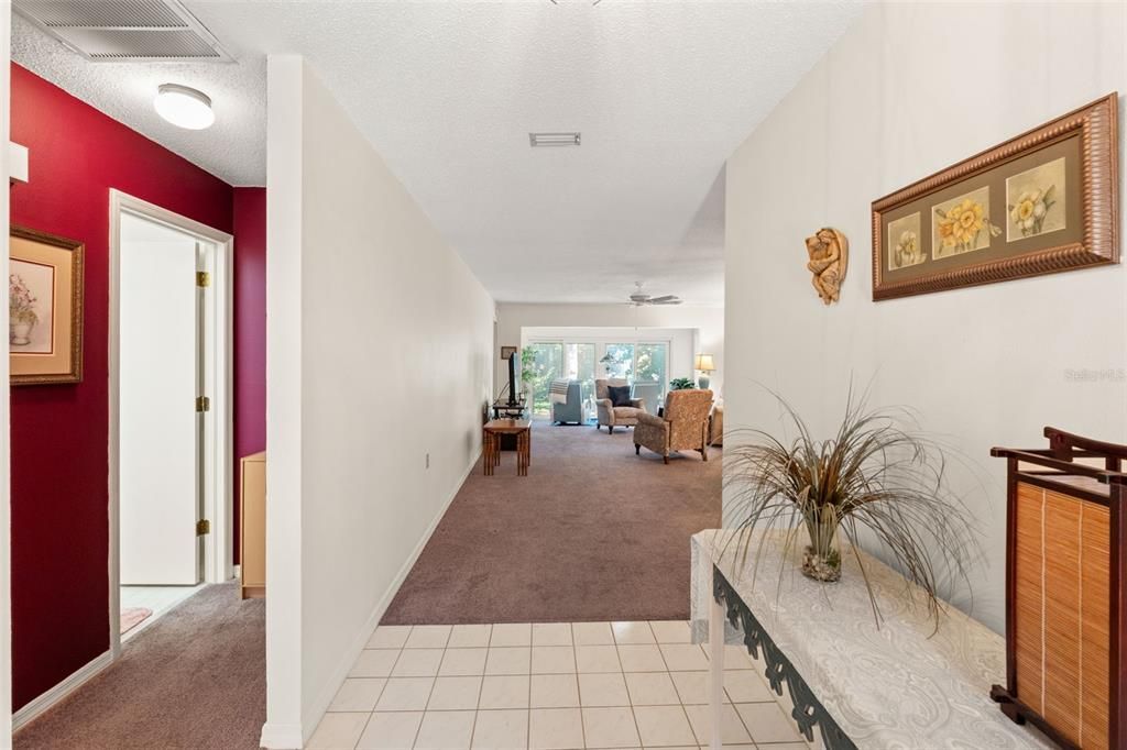 For Sale: $299,000 (2 beds, 2 baths, 1393 Square Feet)