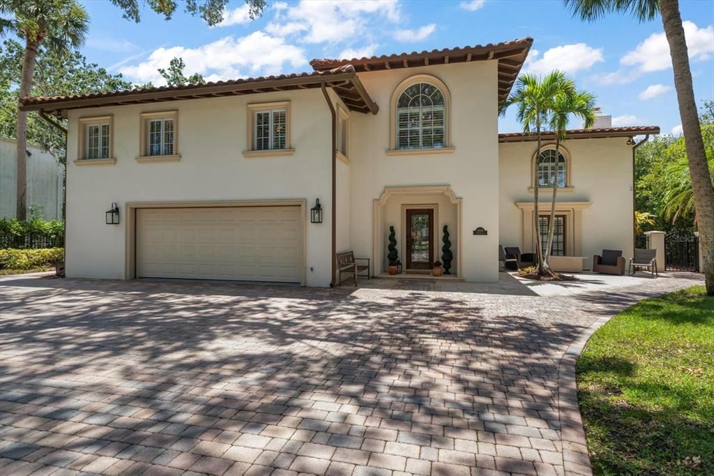 For Sale: $3,450,000 (4 beds, 4 baths, 4707 Square Feet)