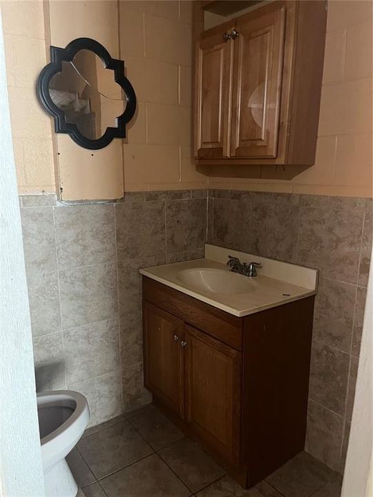 Activo con contrato: $259,900 (3 camas, 1 baños, 1364 Pies cuadrados)