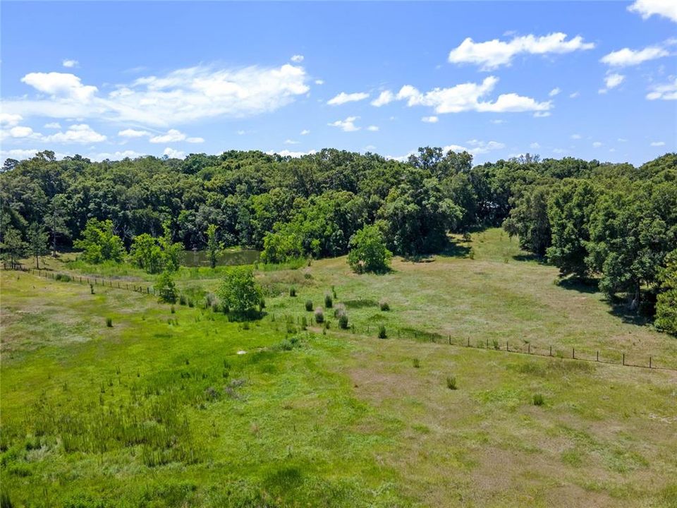 En Venta: $2,868,000 (21.21 acres)