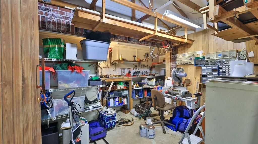 Workshop in Garage