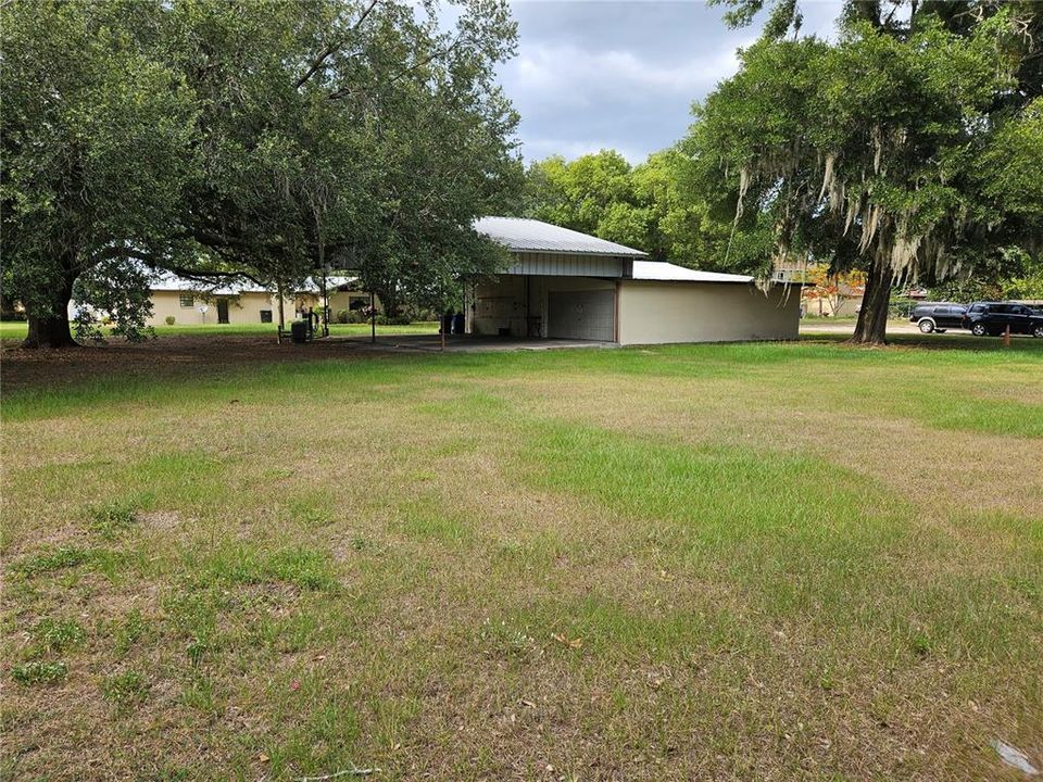 For Sale: $599,000 (3 beds, 3 baths, 1677 Square Feet)