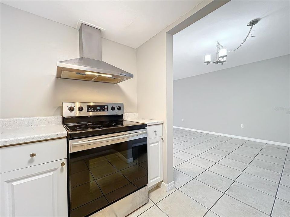 For Sale: $132,000 (1 beds, 1 baths, 625 Square Feet)