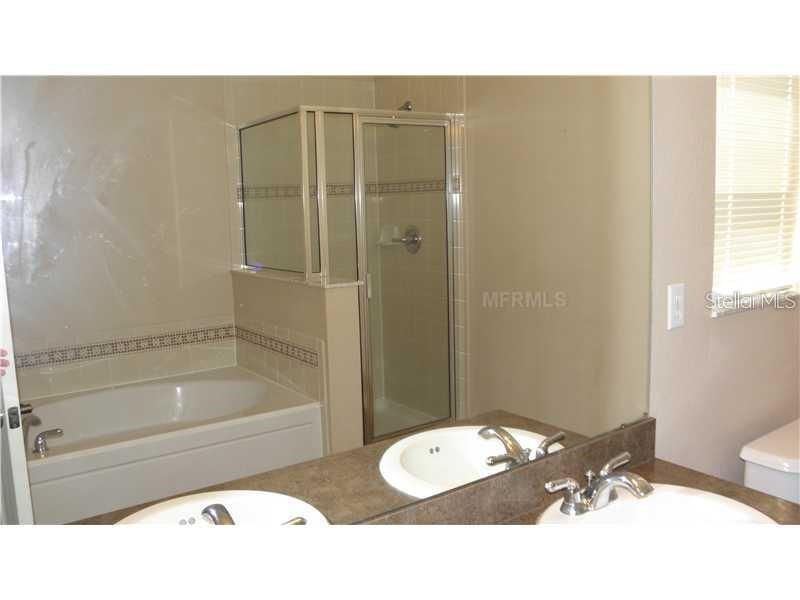 For Rent: $3,295 (4 beds, 2 baths, 2834 Square Feet)