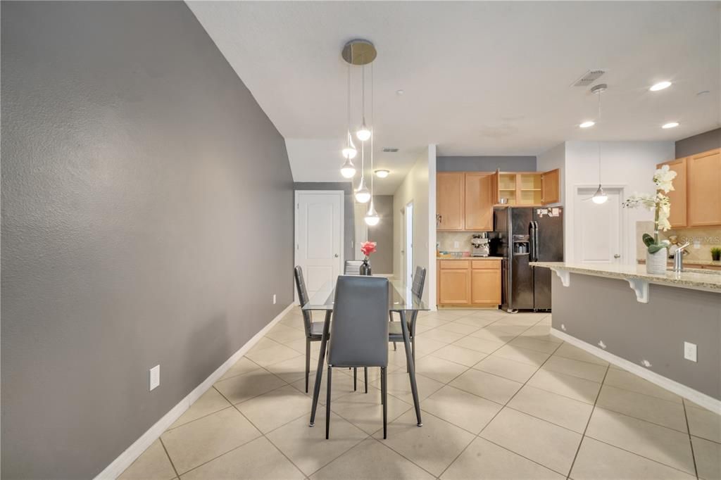 For Sale: $385,300 (3 beds, 2 baths, 1872 Square Feet)