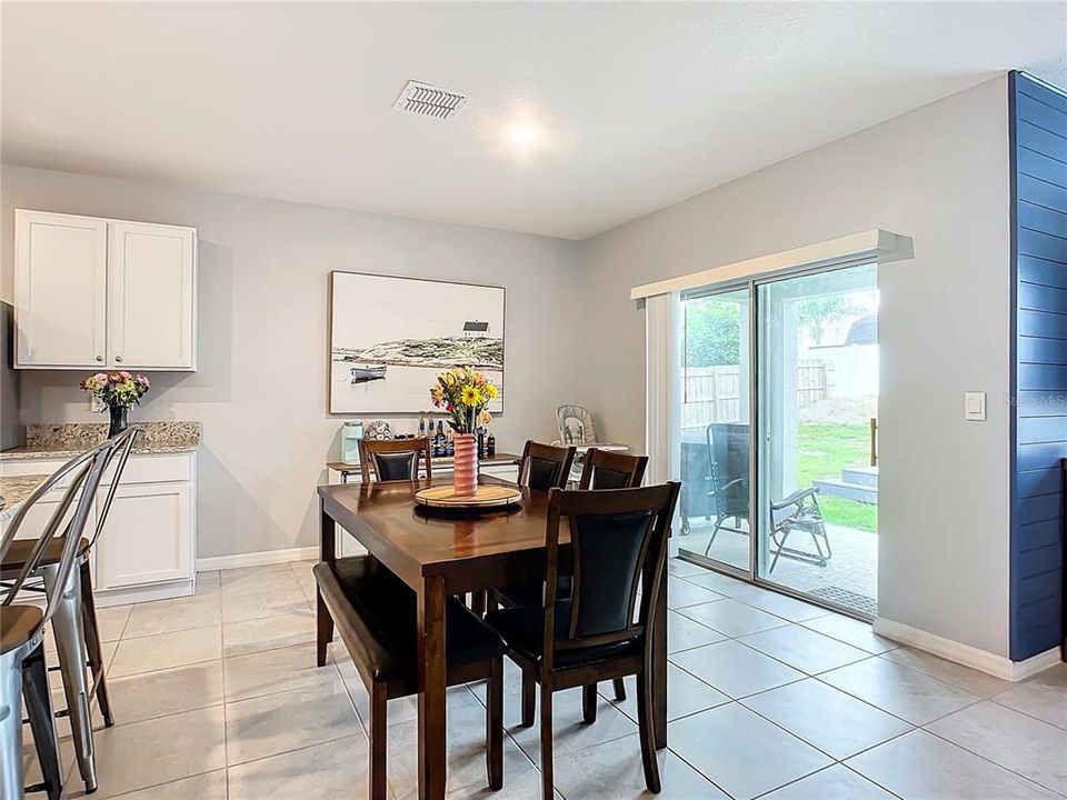 For Sale: $399,900 (4 beds, 2 baths, 1836 Square Feet)