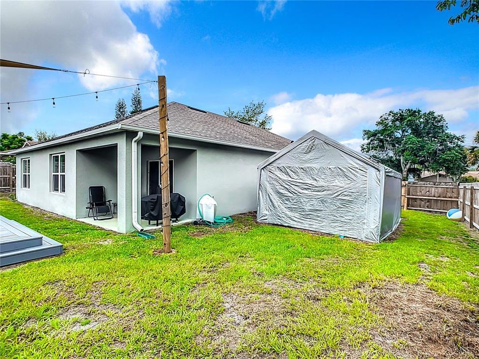 For Sale: $379,900 (4 beds, 2 baths, 1836 Square Feet)