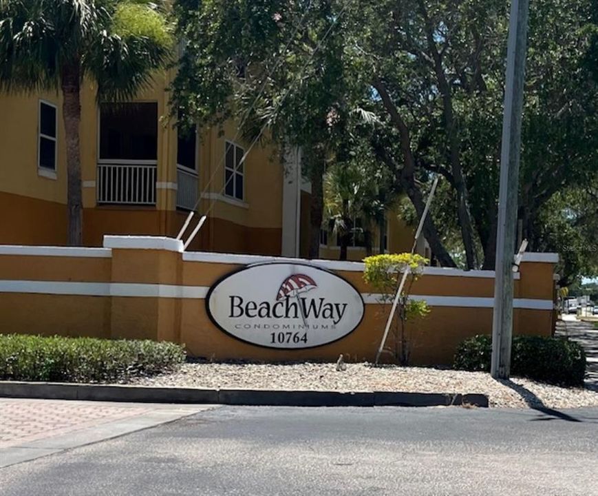 Beachway entrance