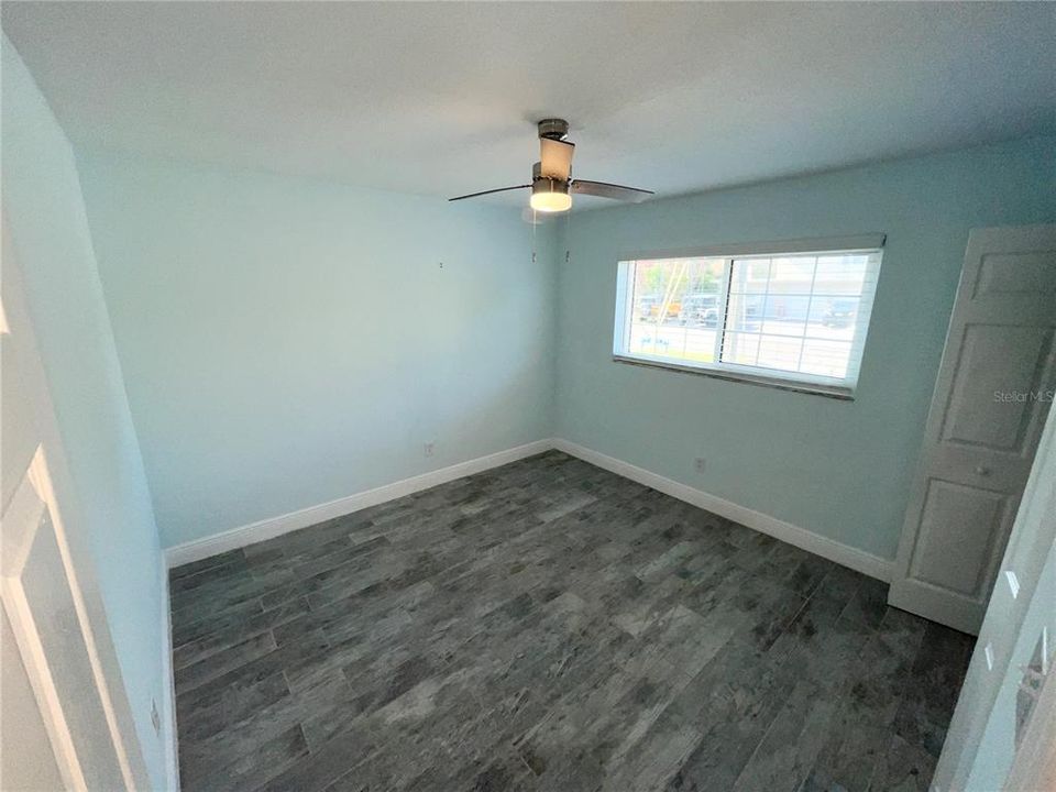 For Rent: $3,095 (2 beds, 1 baths, 929 Square Feet)