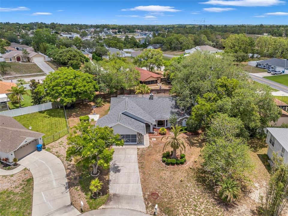 For Sale: $399,900 (3 beds, 2 baths, 1935 Square Feet)